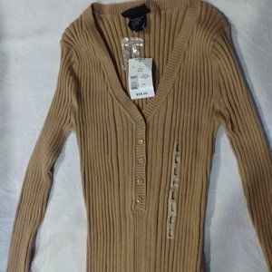 It's Our Time Top  Lg    NWT !!!!